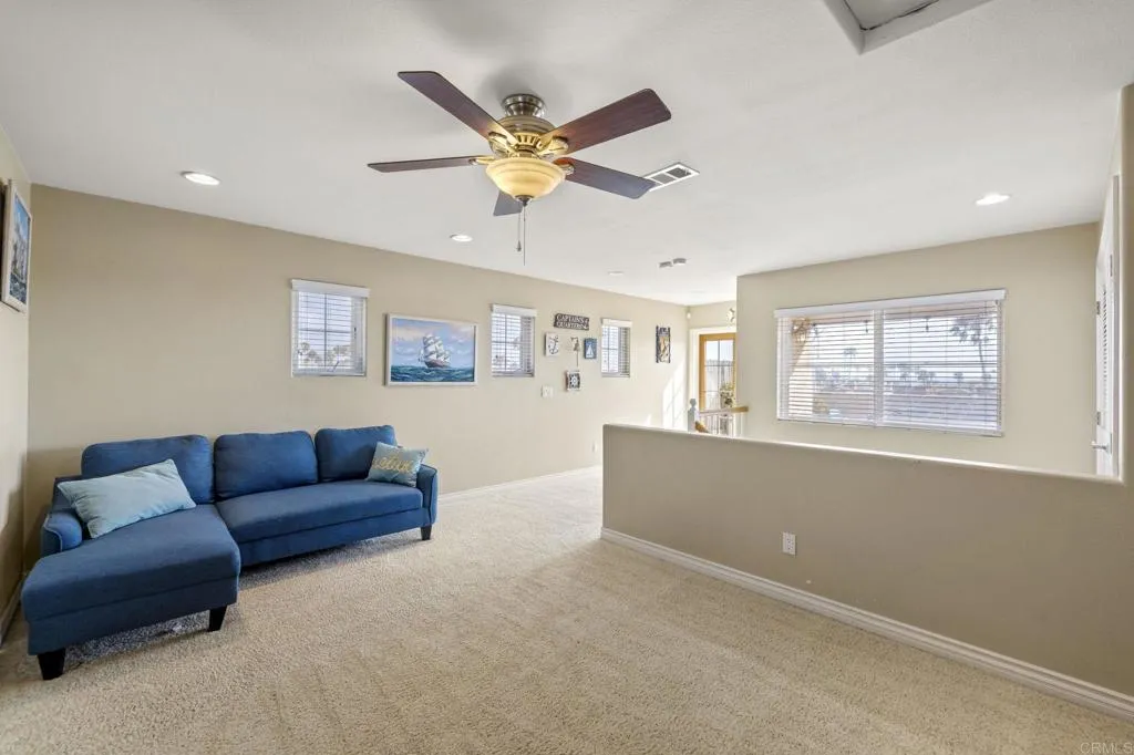 https://cdn.realtyfeed.com/cdn/127/307109064/be5613580a2437496e740cb47ef5f96e.webp