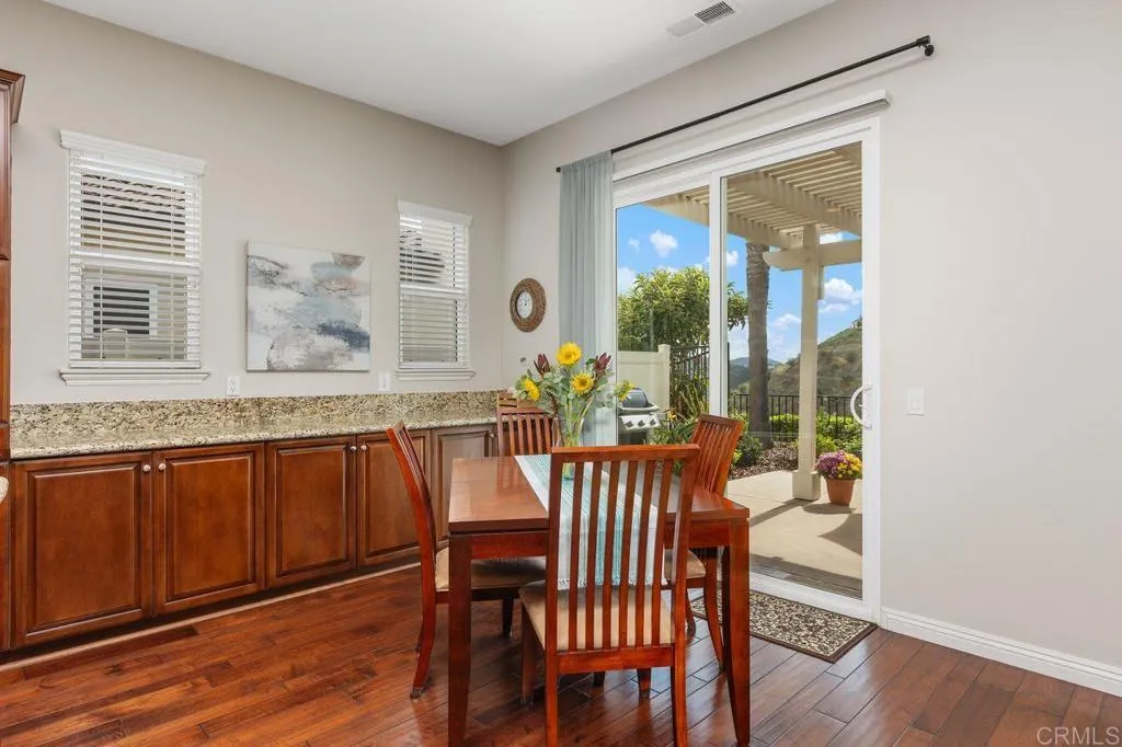 https://cdn.realtyfeed.com/cdn/127/307109129/b0a2f4b76e57d72c995912728b96b496.webp