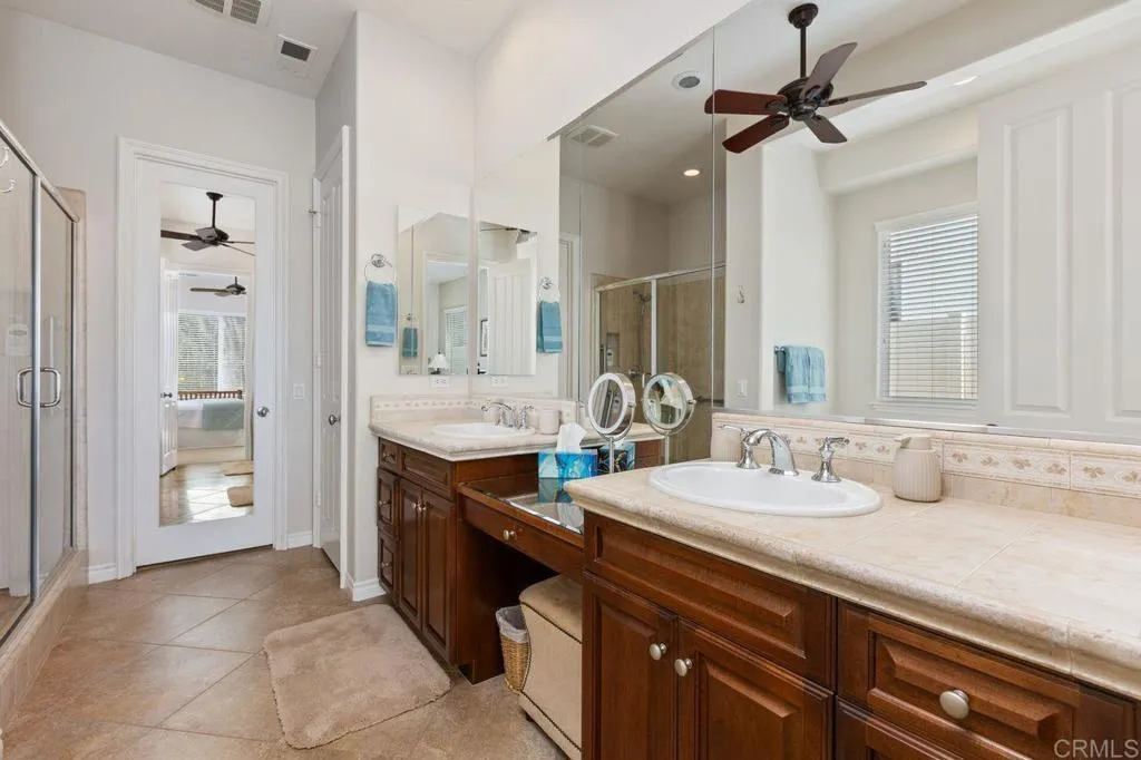 https://cdn.realtyfeed.com/cdn/127/307109129/ddccb69ebe754c12d04622fe66e5524d.webp