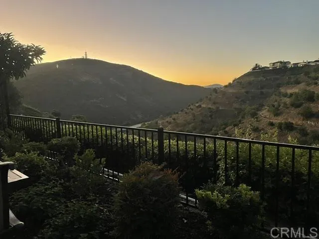 https://cdn.realtyfeed.com/cdn/127/307109129/fd3d5155db5e02e2a2e87b448d90d818.webp
