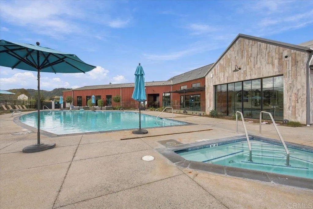 27861 Silo Lane, Valley Center, CA 92082 27861 Silo Lane, Valley Center, CA 92082