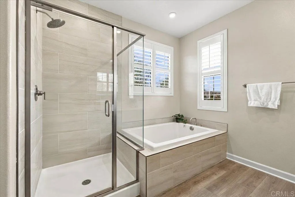 27861 Silo Lane, Valley Center, CA 92082 27861 Silo Lane, Valley Center, CA 92082