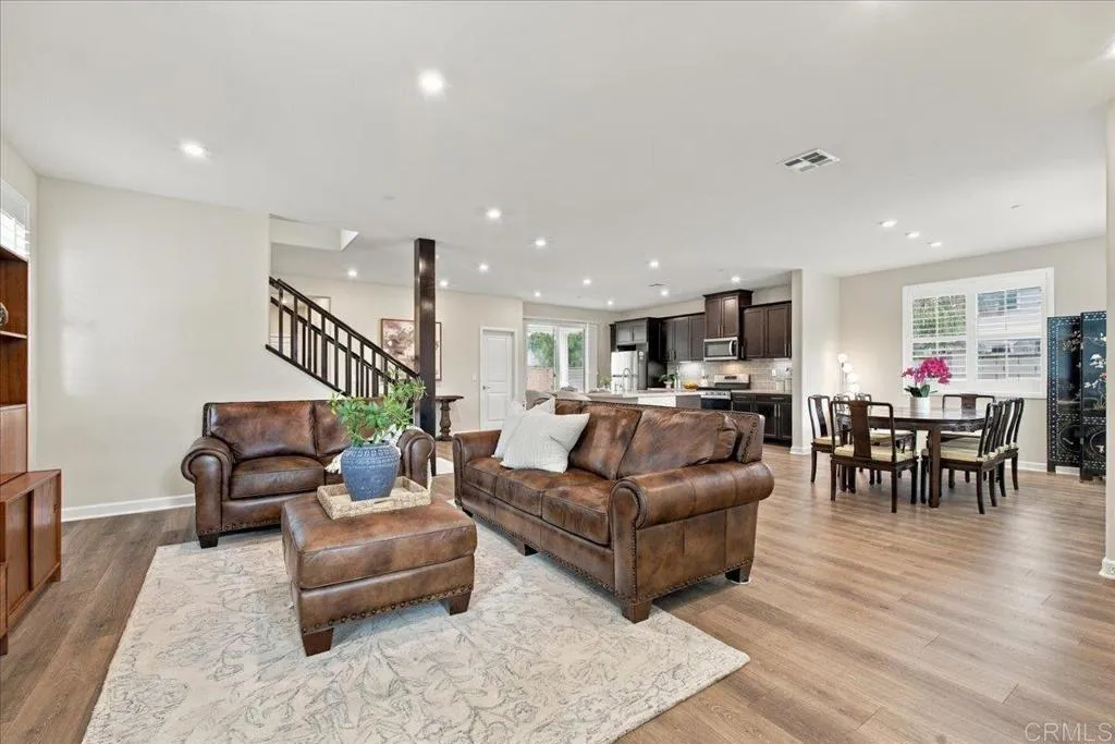27861 Silo Lane, Valley Center, CA 92082 27861 Silo Lane, Valley Center, CA 92082