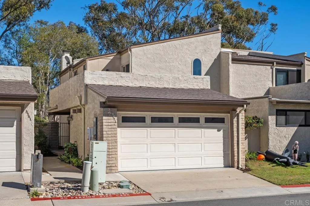 8771 Caminito Sueno, La Jolla, CA 92037
