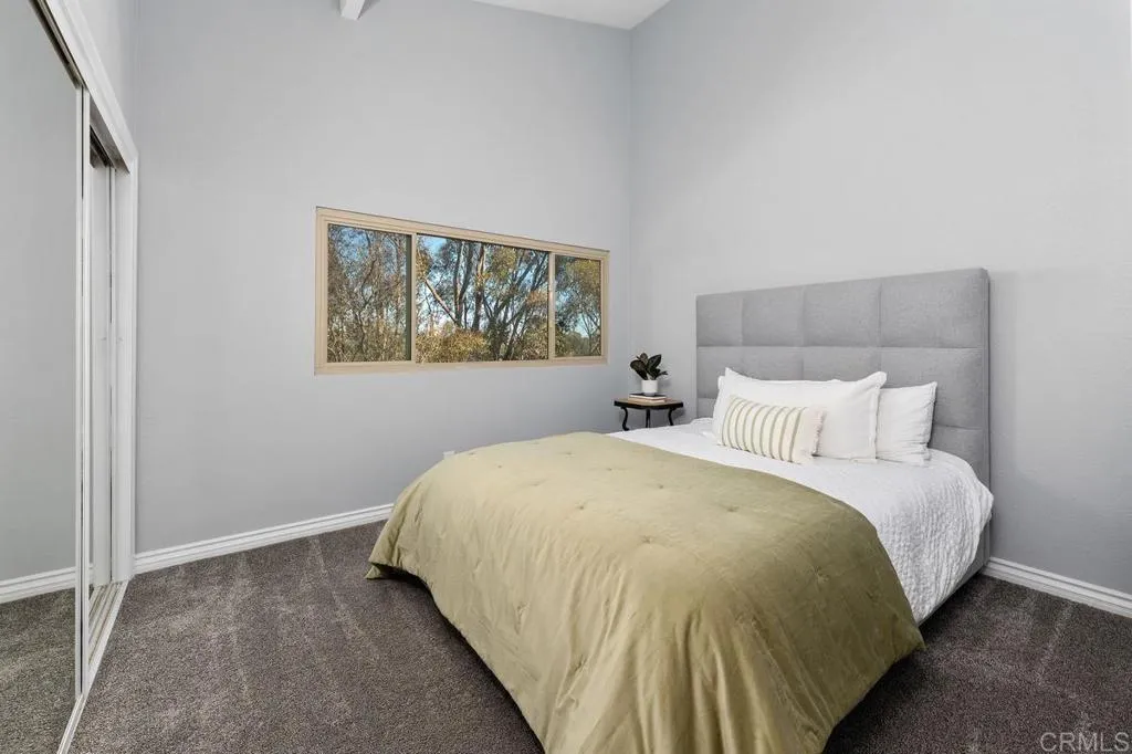 8771 Caminito Sueno, La Jolla, CA 92037