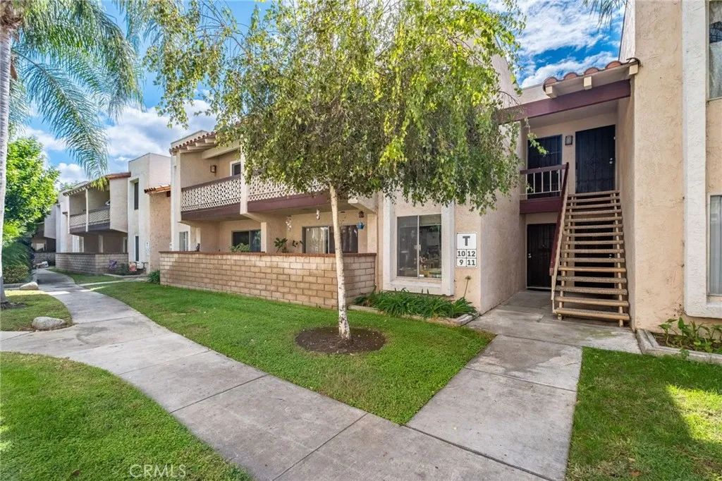 Orange, CA 92868