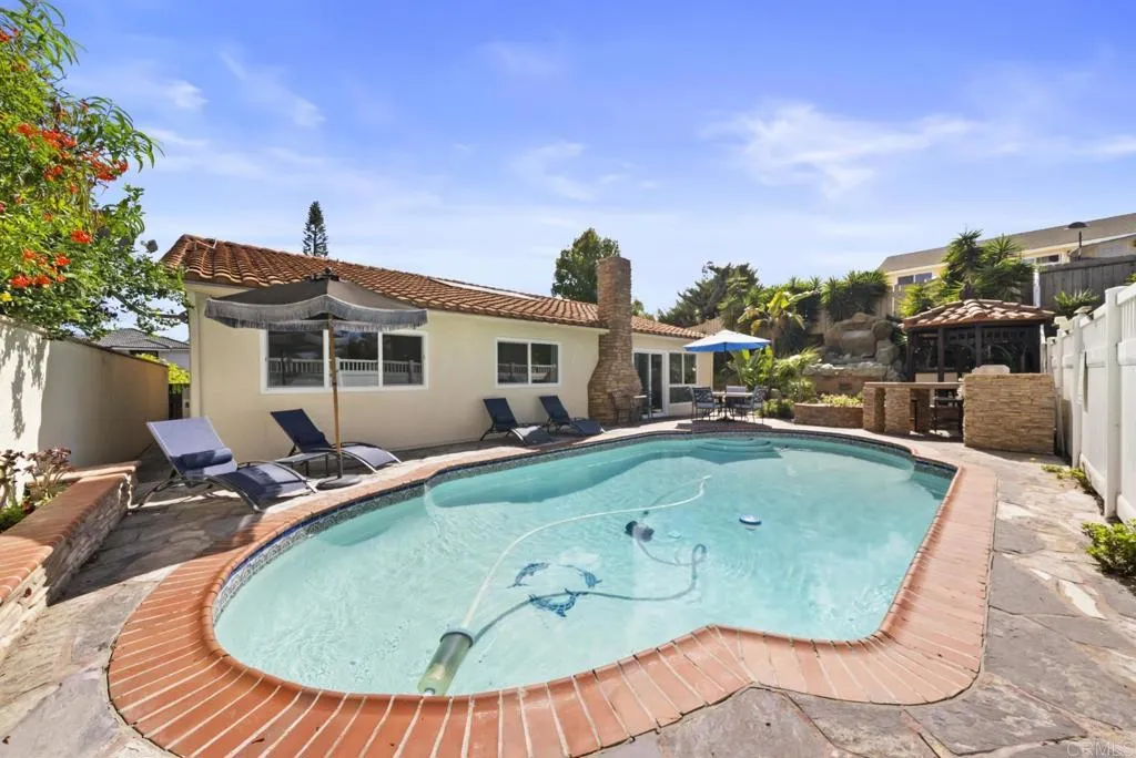 https://cdn.realtyfeed.com/cdn/127/307109378/1018ce2b074e157e0dcde49498b634f4.webp