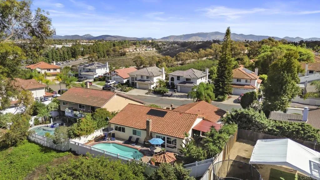 819 Arroyo Place, Chula Vista, CA 91910 819 Arroyo Place, Chula Vista, CA 91910