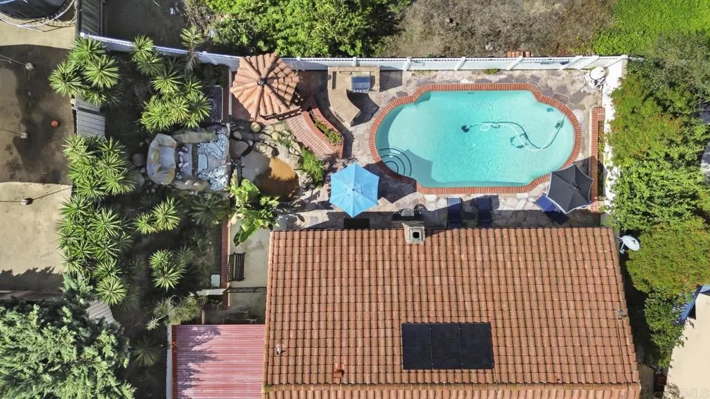 819 Arroyo Place, Chula Vista, CA 91910 819 Arroyo Place, Chula Vista, CA 91910
