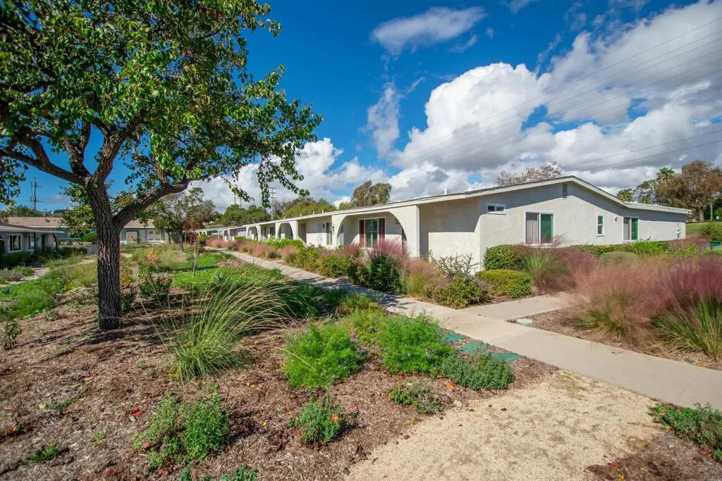 3585 Buffum Drive, Oceanside, CA 92057 3585 Buffum Drive, Oceanside, CA 92057