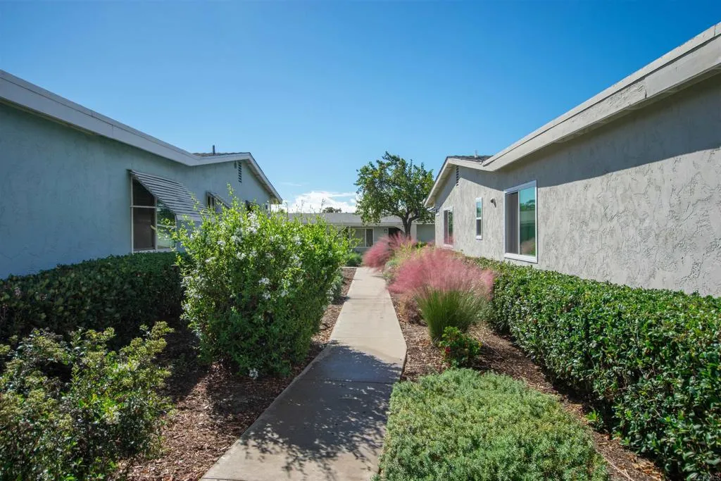 3585 Buffum Drive, Oceanside, CA 92057 3585 Buffum Drive, Oceanside, CA 92057