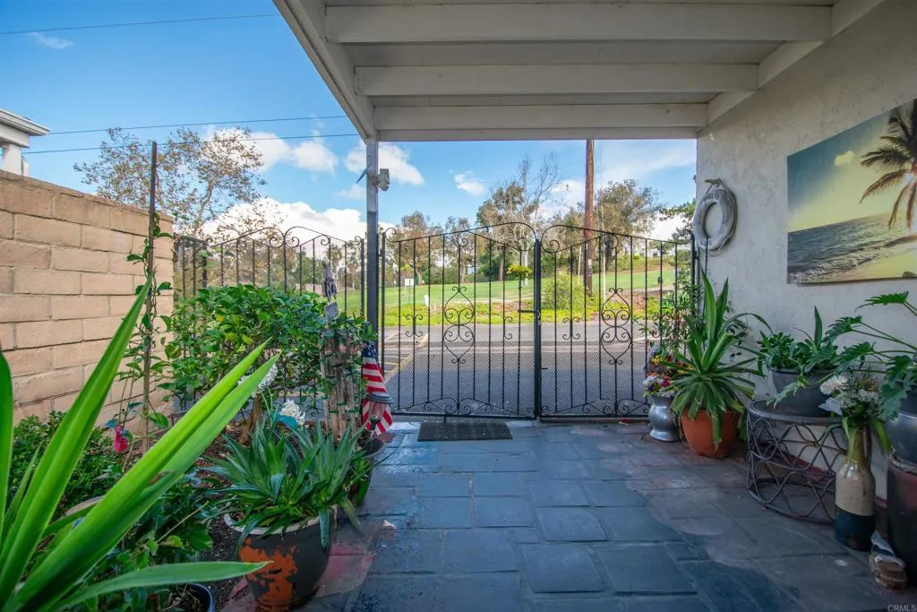 3585 Buffum Drive, Oceanside, CA 92057 3585 Buffum Drive, Oceanside, CA 92057