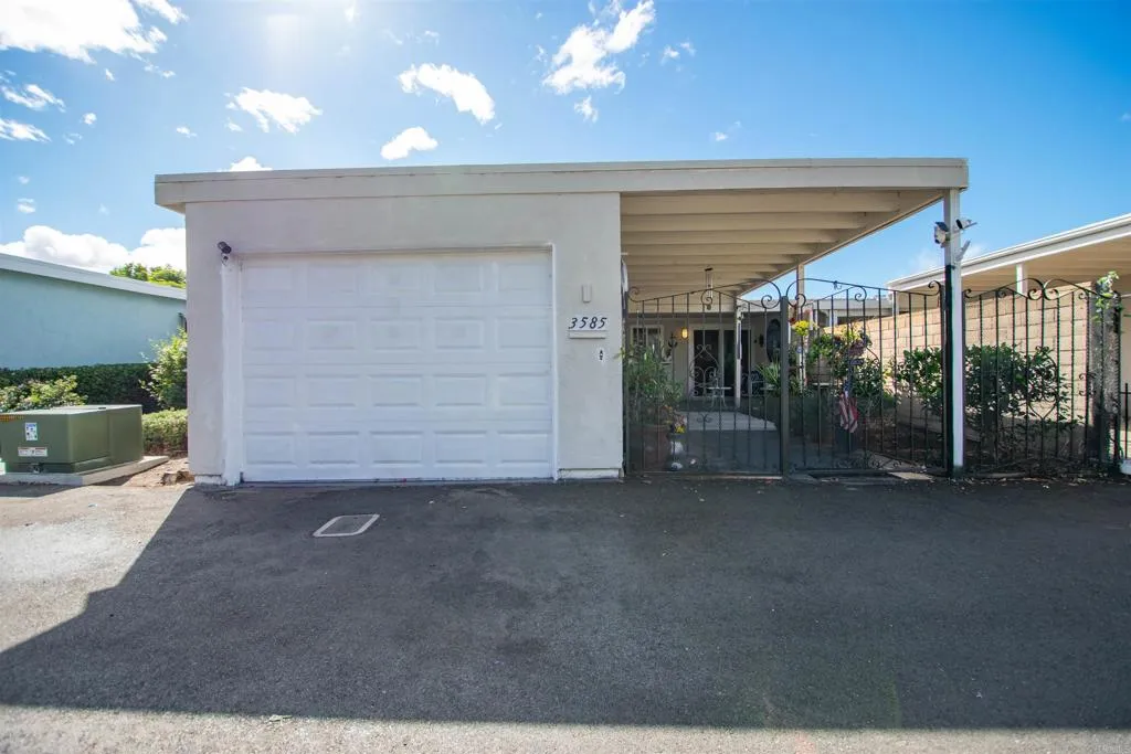 3585 Buffum Drive, Oceanside, CA 92057 3585 Buffum Drive, Oceanside, CA 92057