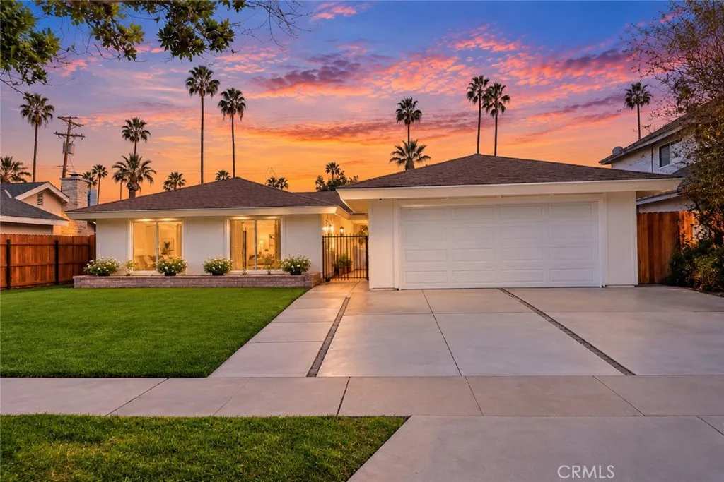 Costa Mesa, CA 92626