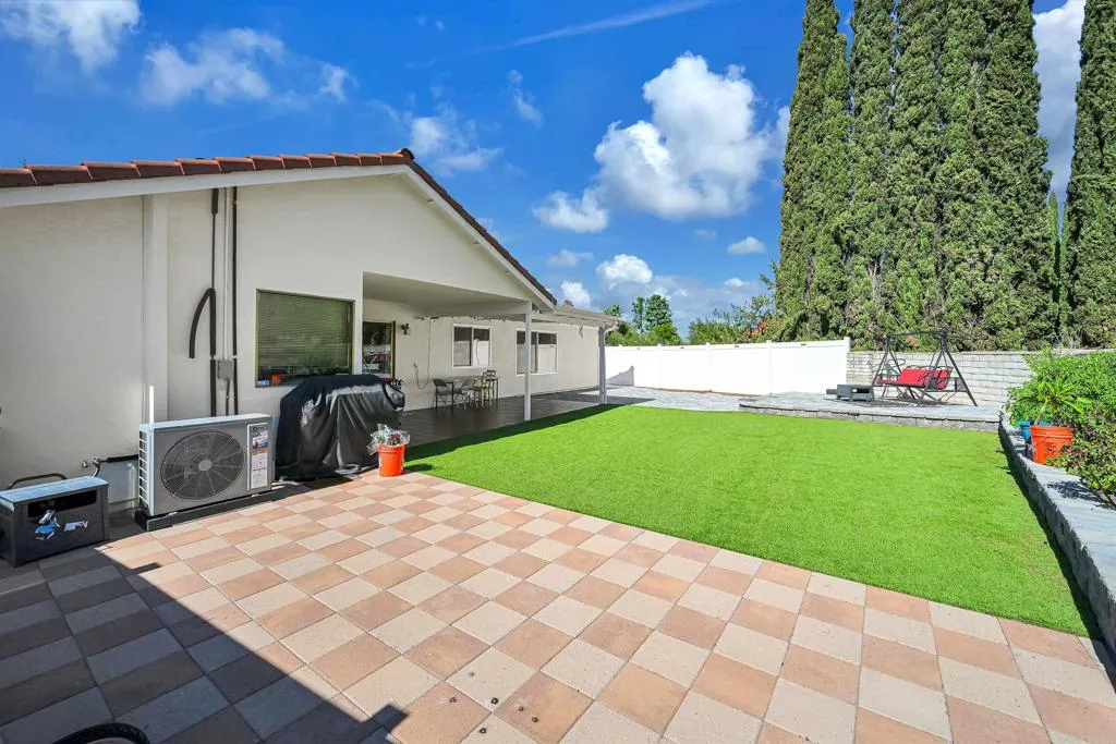 17395 Frondoso Dr, San Diego, CA 92128 17395 Frondoso Dr, San Diego, CA 92128