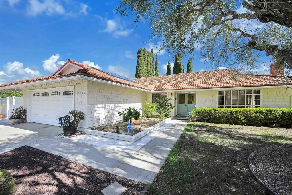 17395 Frondoso Dr, San Diego, CA 92128 17395 Frondoso Dr, San Diego, CA 92128