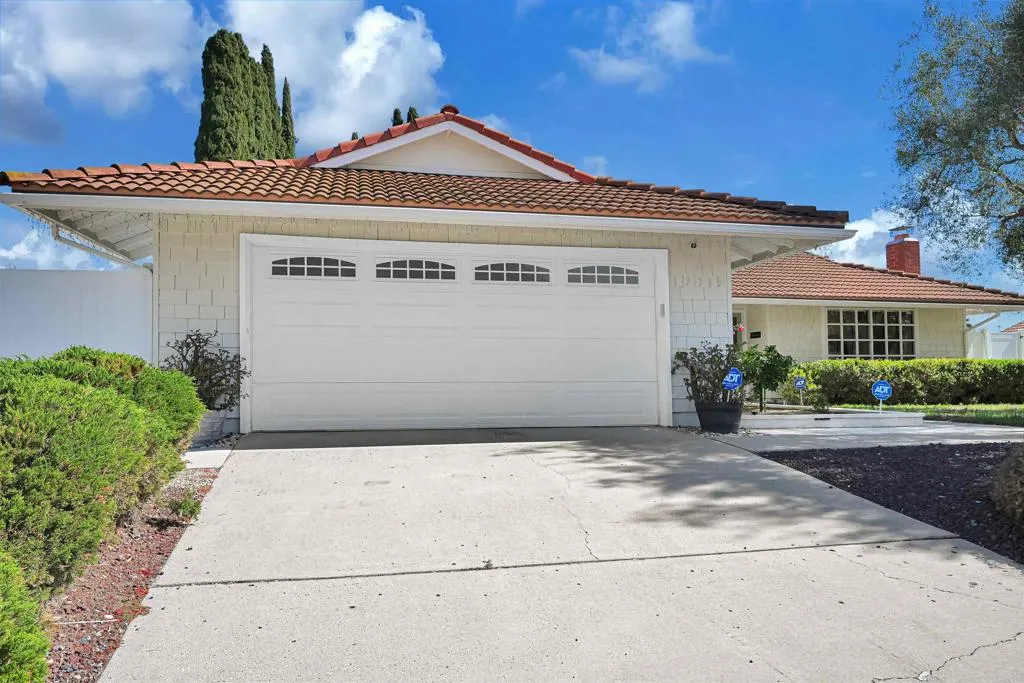 17395 Frondoso Dr, San Diego, CA 92128 17395 Frondoso Dr, San Diego, CA 92128