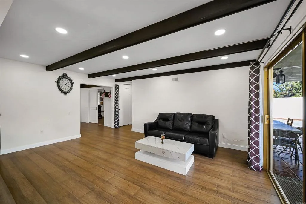 17395 Frondoso Dr, San Diego, CA 92128 17395 Frondoso Dr, San Diego, CA 92128