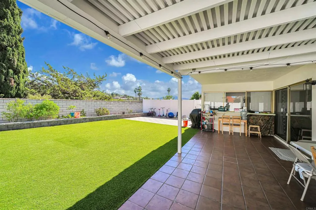 17395 Frondoso Dr, San Diego, CA 92128 17395 Frondoso Dr, San Diego, CA 92128