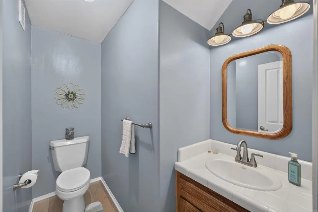 24286 SHERILTON VALLEY, Descanso, CA 91916 24286 SHERILTON VALLEY, Descanso, CA 91916