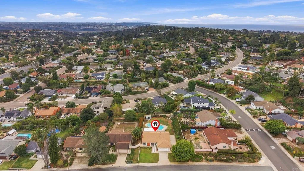 https://cdn.realtyfeed.com/cdn/127/307109526/97edb22e0b3f1c996ea3d5eb5c9fab39.webp