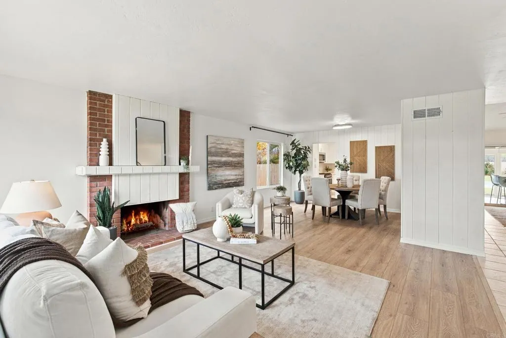 https://cdn.realtyfeed.com/cdn/127/307109526/c35d7b9964a9ea0d4c3af2b0628ac9cd.webp