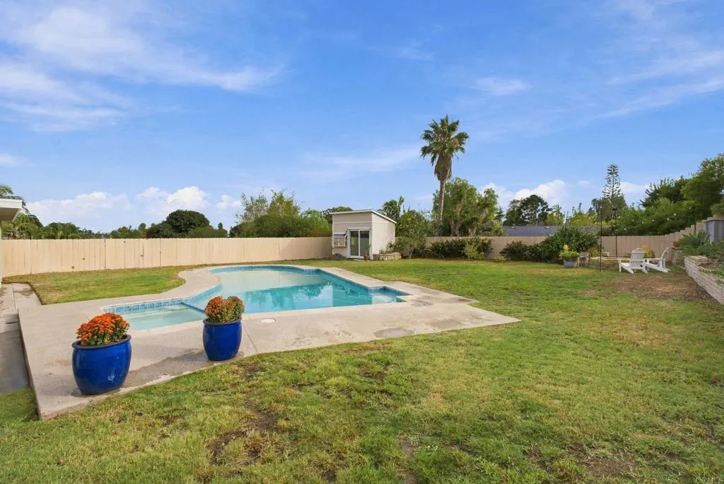 https://cdn.realtyfeed.com/cdn/127/307109526/e66f8c376f173907299fd5326be326dd.webp