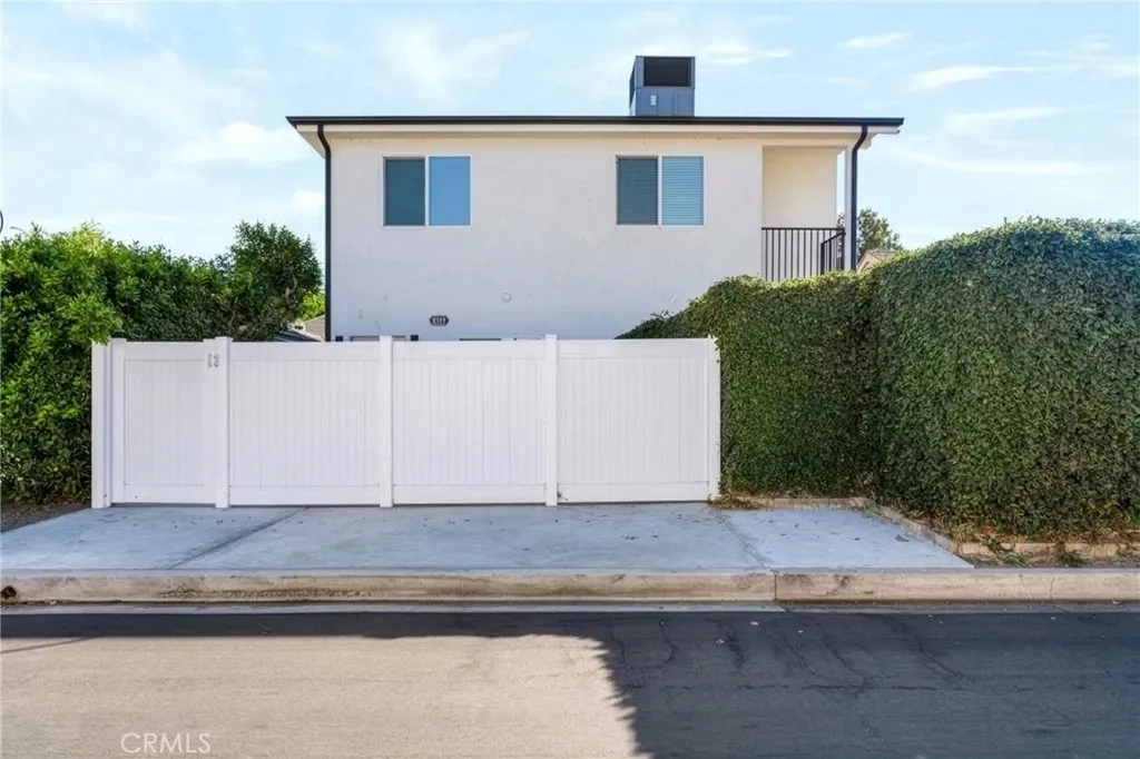Van Nuys, CA 91406