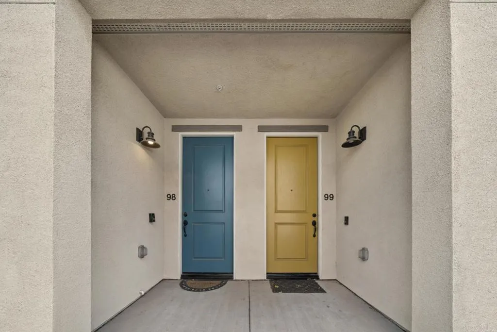5230 Calle Rockfish, #98, San Diego, CA 92154