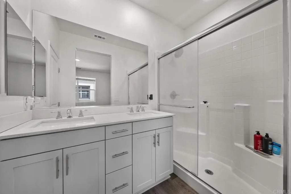 5230 Calle Rockfish, #98, San Diego, CA 92154
