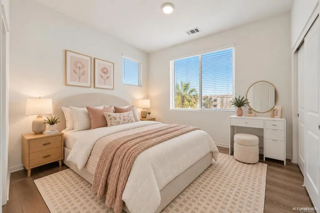 5230 Calle Rockfish, #98, San Diego, CA 92154