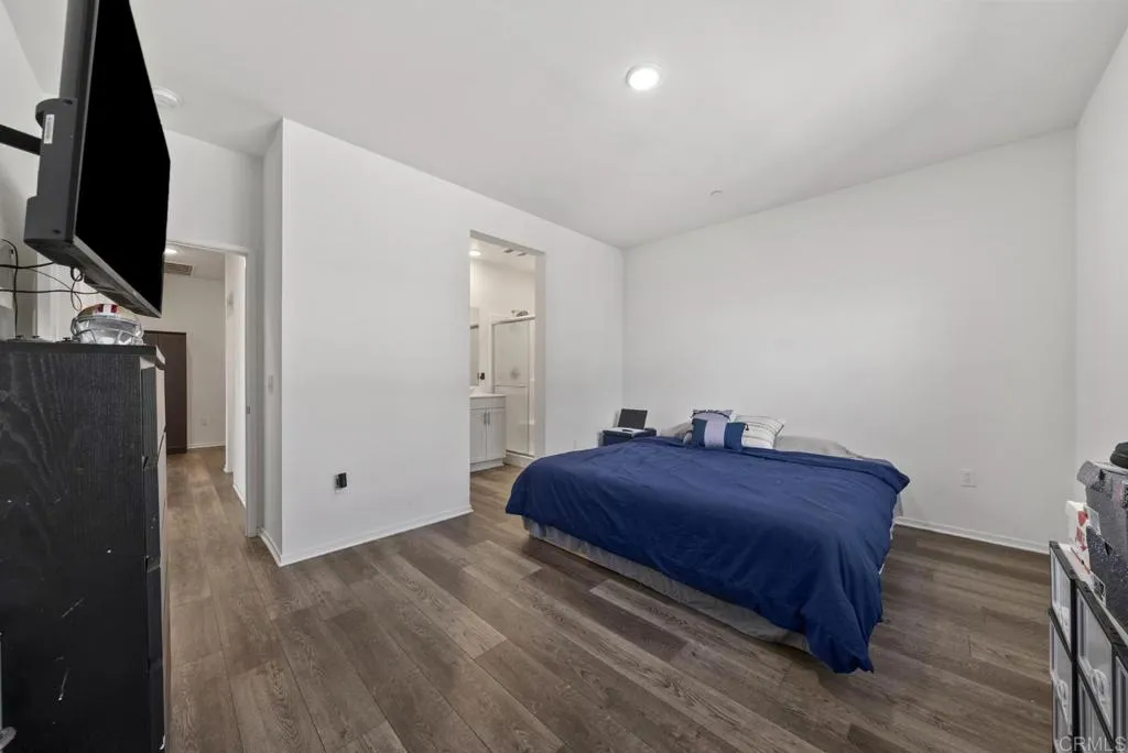 5230 Calle Rockfish, #98, San Diego, CA 92154