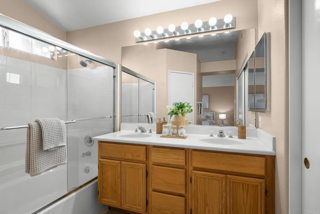 https://cdn.realtyfeed.com/cdn/127/307109620/31f99d09d1850a0e96446a65bbc94a00.webp