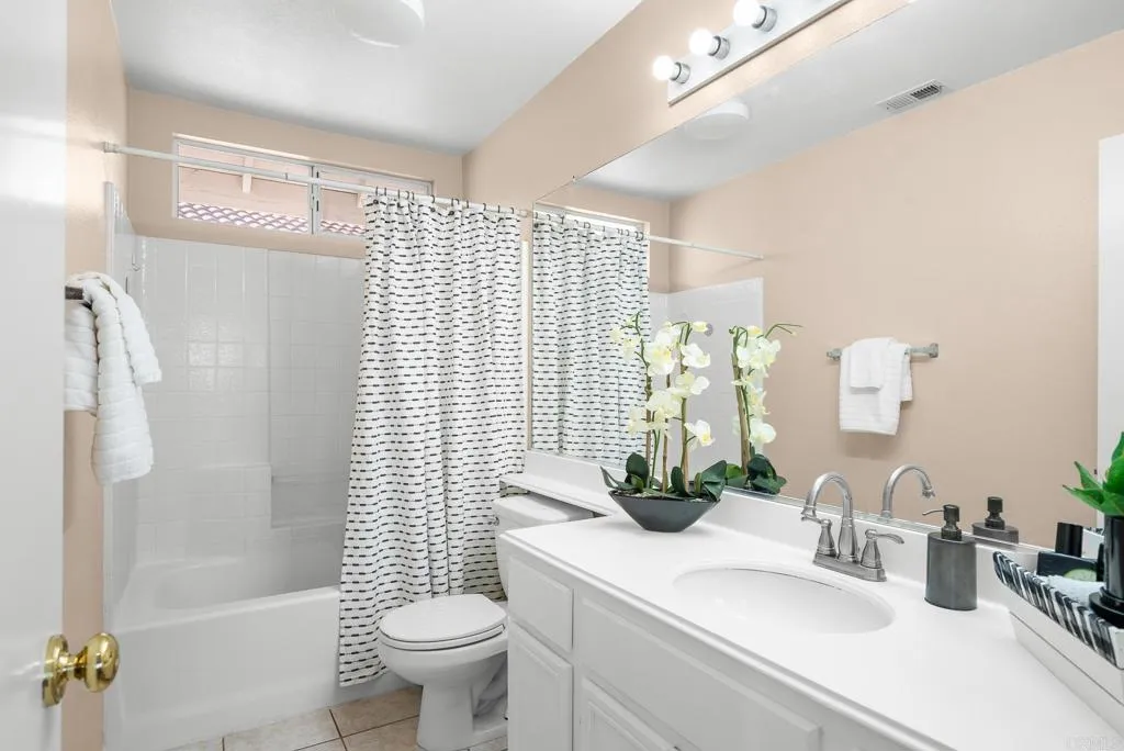 https://cdn.realtyfeed.com/cdn/127/307109620/56e2890149592e91eb7bbf37eab83c38.webp