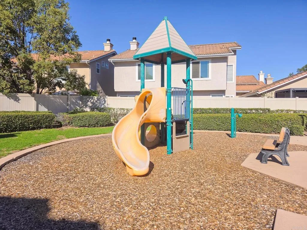 https://cdn.realtyfeed.com/cdn/127/307109620/ce192da2ff792407e4432ab7aa5e8944.webp