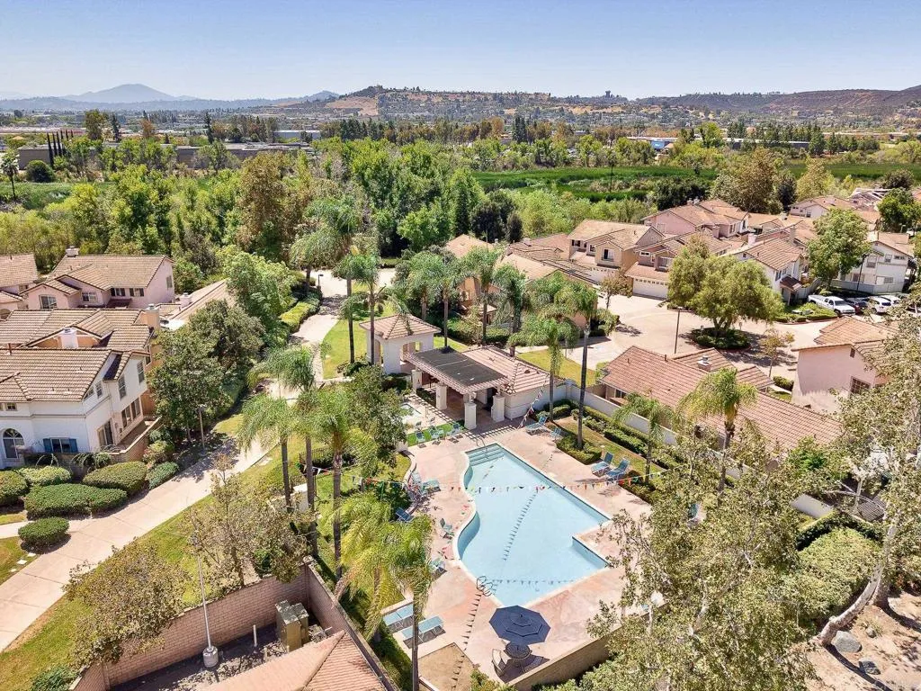 https://cdn.realtyfeed.com/cdn/127/307109620/f3e4f4d40a6b8ef189c9c70c81c72250.webp