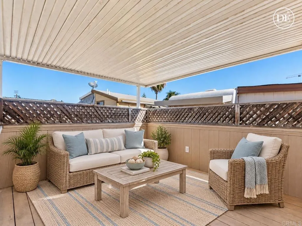 https://cdn.realtyfeed.com/cdn/127/307109658/2db7a3f674b0d7517bb553f55eec6749.webp