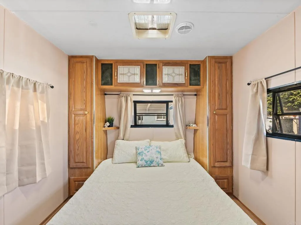 https://cdn.realtyfeed.com/cdn/127/307109658/37ae623b091c1f53ecc541660599d6ef.webp
