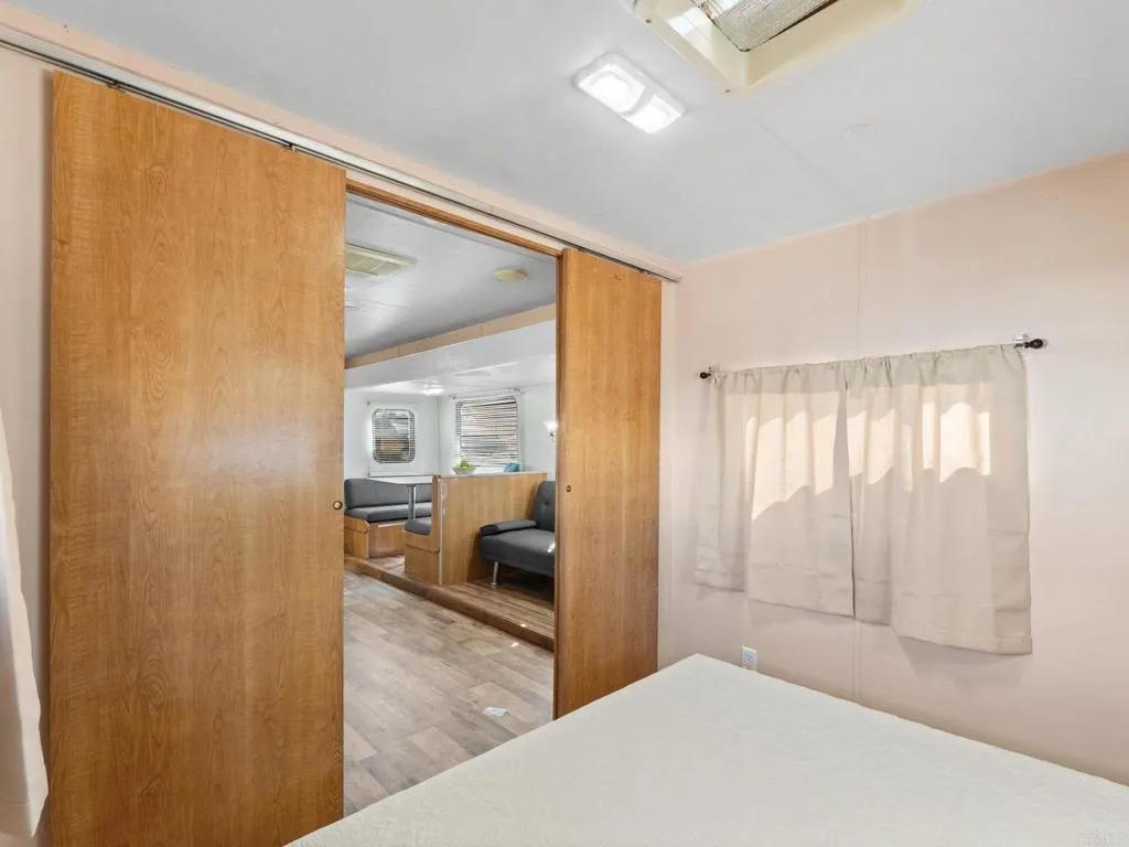 https://cdn.realtyfeed.com/cdn/127/307109658/7fa7850b4c24f0c1e0392b3de0a3ce72.webp
