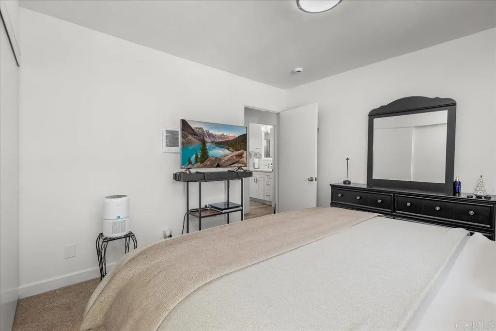 573 Park Way, #6, Chula Vista, CA 91910 573 Park Way, #6, Chula Vista, CA 91910