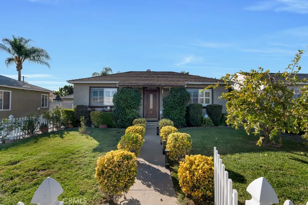 North Hollywood, CA 91606