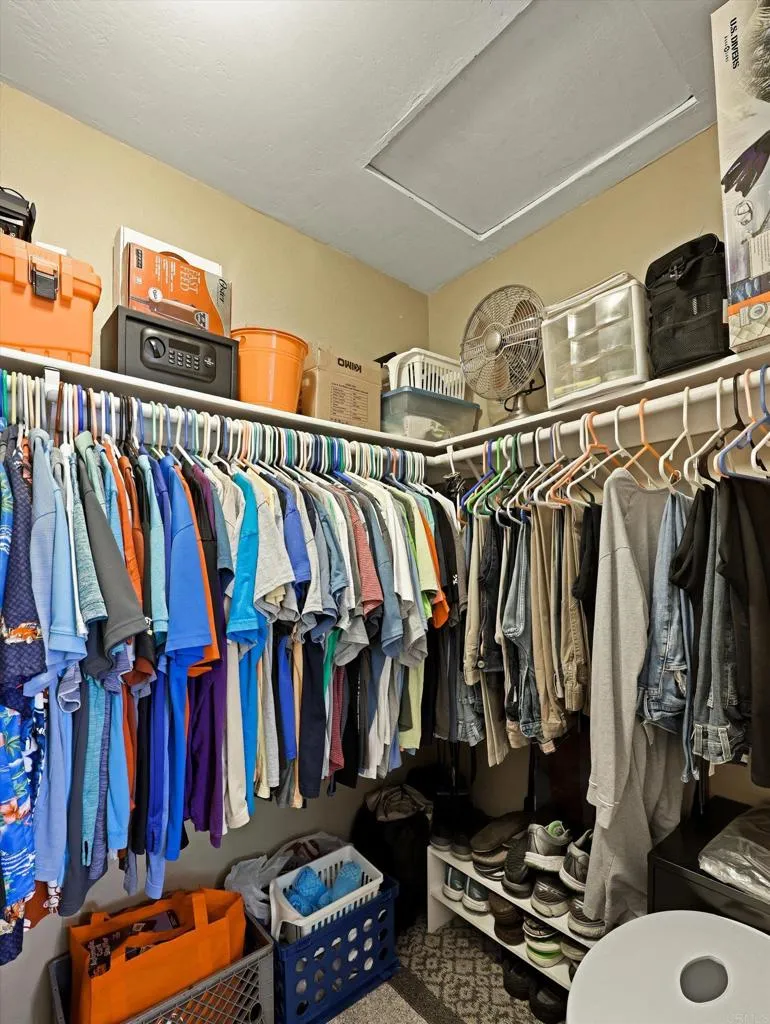 1091 Shadowridge Drive, #114, Vista, CA 92081