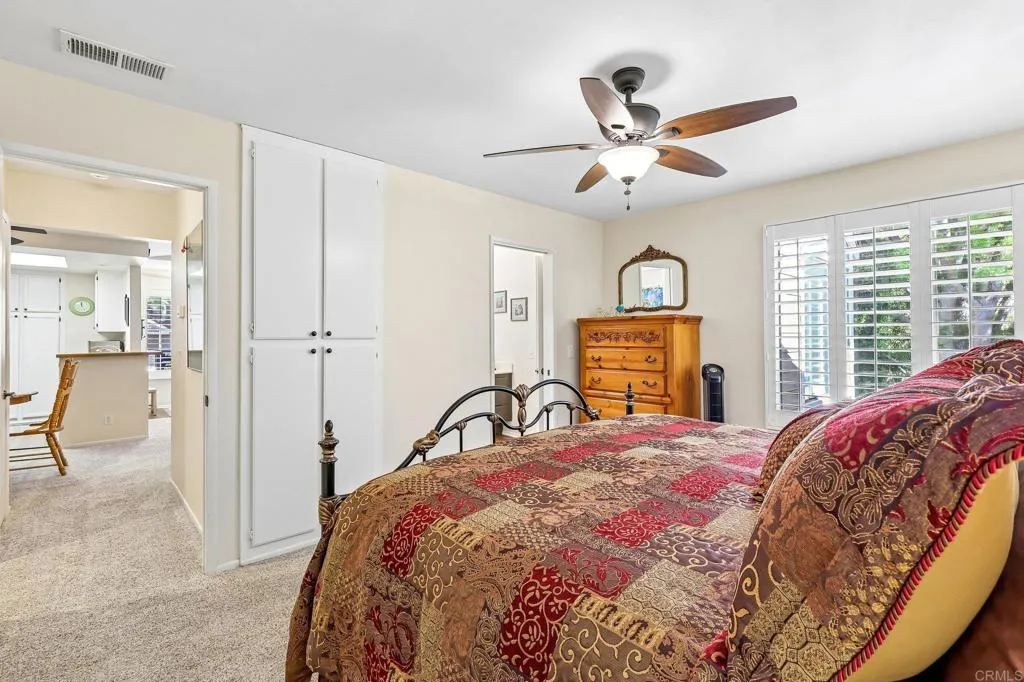1091 Shadowridge Drive, #114, Vista, CA 92081