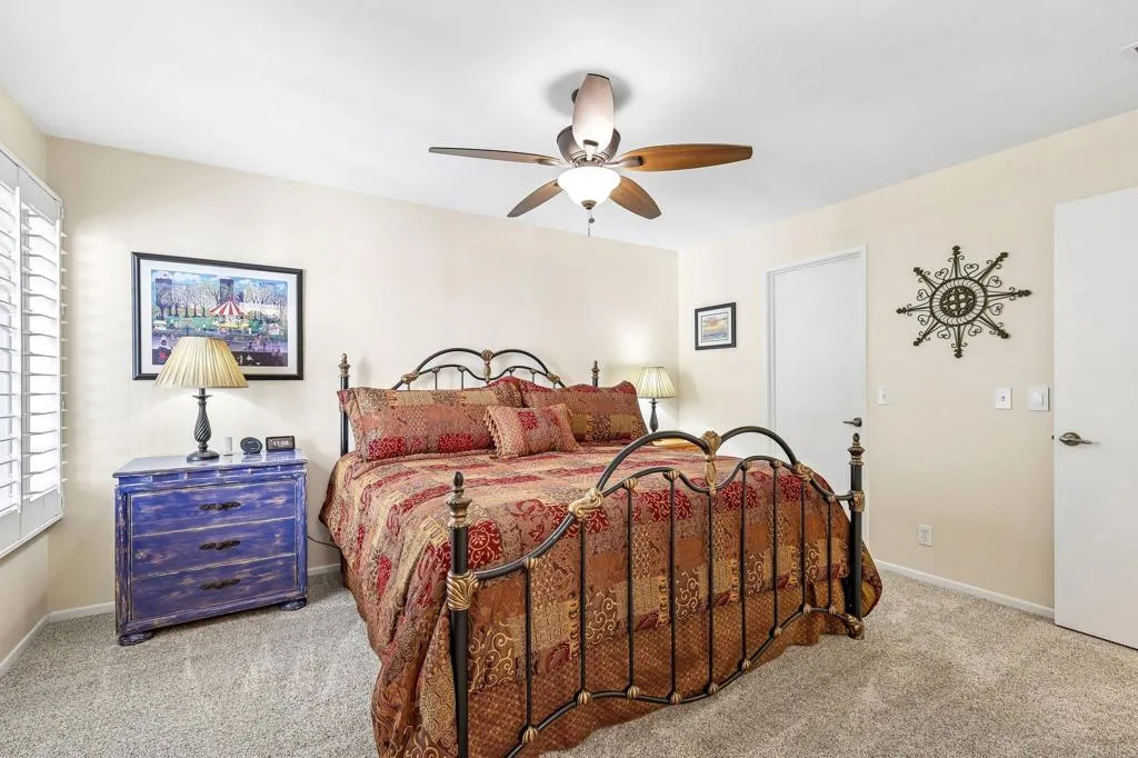 1091 Shadowridge Drive, #114, Vista, CA 92081