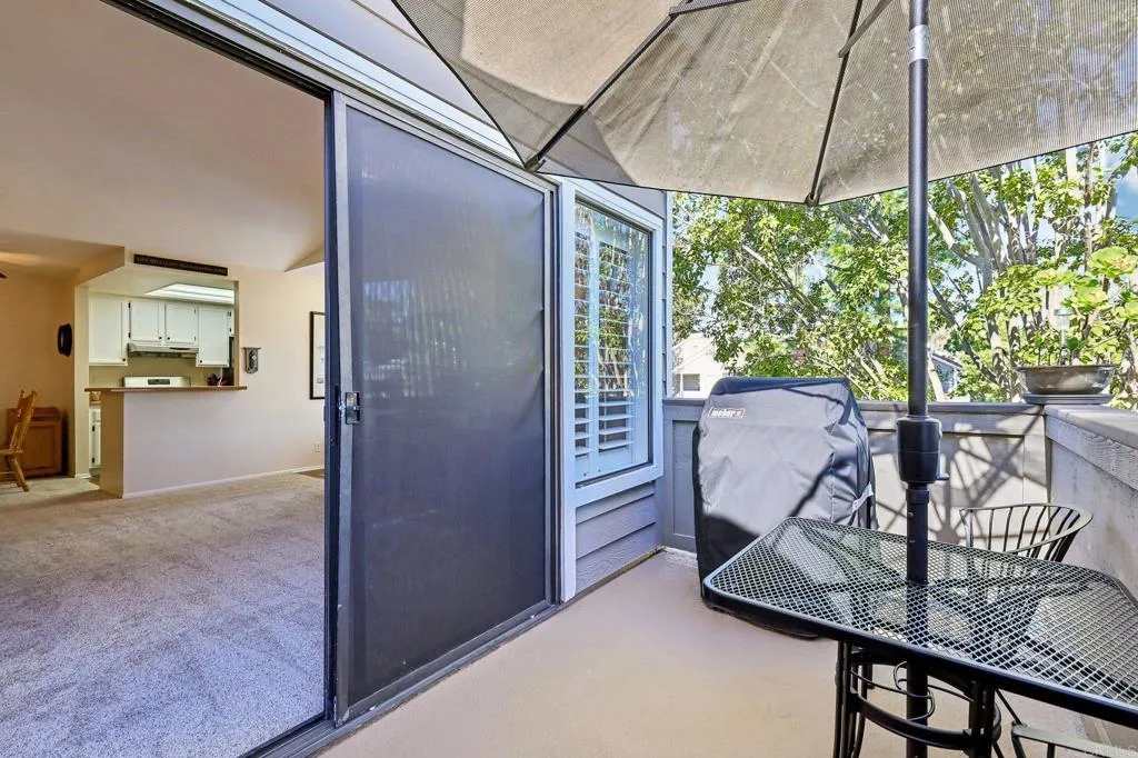 1091 Shadowridge Drive, #114, Vista, CA 92081 1091 Shadowridge Drive, #114, Vista, CA 92081