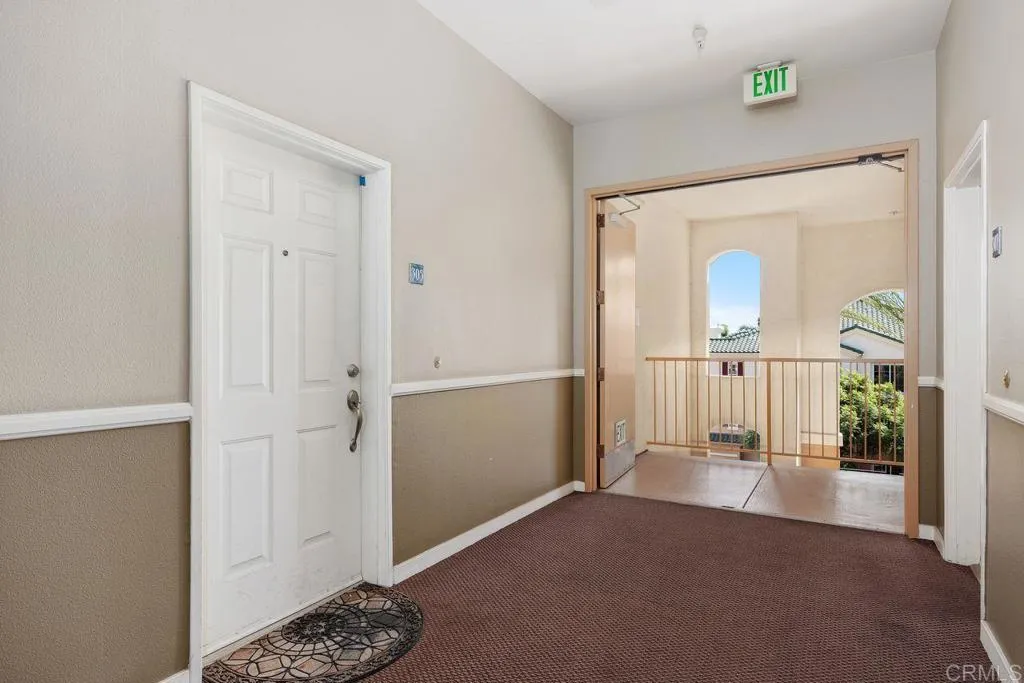 12366 Carmel Country Road, #305, San Diego, CA 92130 12366 Carmel Country Road, #305, San Diego, CA 92130