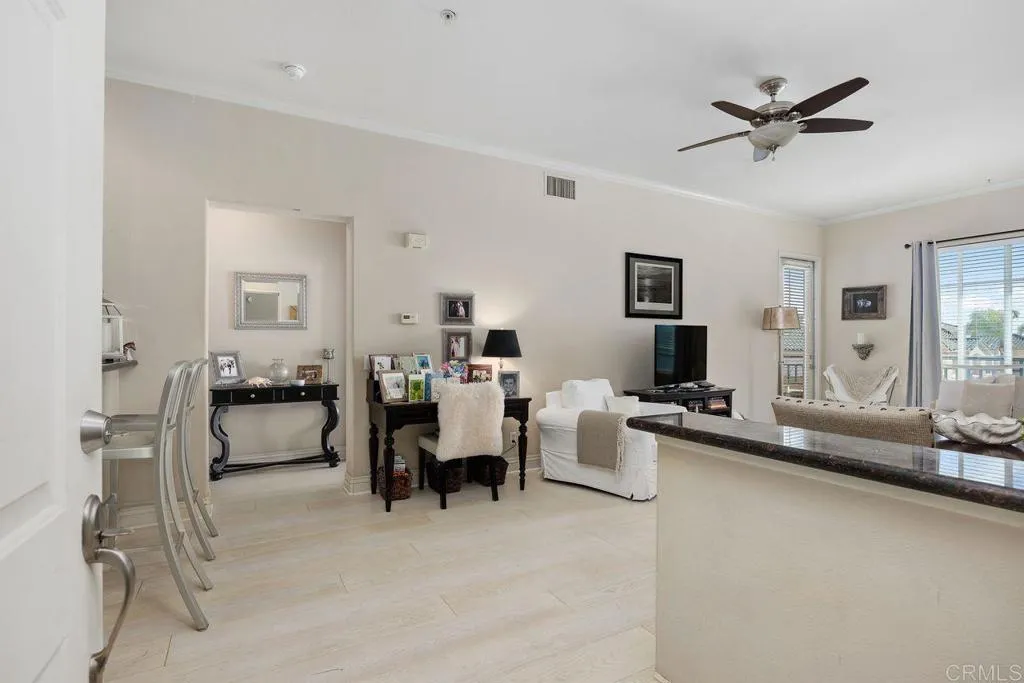 12366 Carmel Country Road, #305, San Diego, CA 92130 12366 Carmel Country Road, #305, San Diego, CA 92130