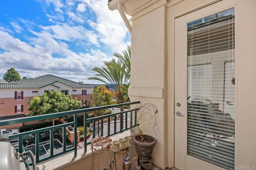 12366 Carmel Country Road, #305, San Diego, CA 92130 12366 Carmel Country Road, #305, San Diego, CA 92130