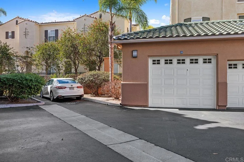 12366 Carmel Country Road, #305, San Diego, CA 92130 12366 Carmel Country Road, #305, San Diego, CA 92130