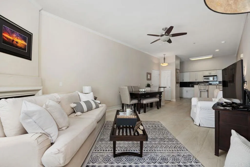 12366 Carmel Country Road, #305, San Diego, CA 92130 12366 Carmel Country Road, #305, San Diego, CA 92130